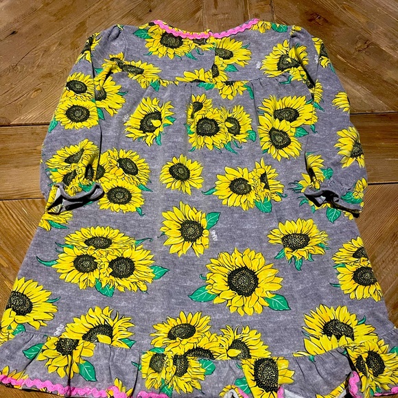 Simply Southern Collection size 2T dress - Picture 3 of 4